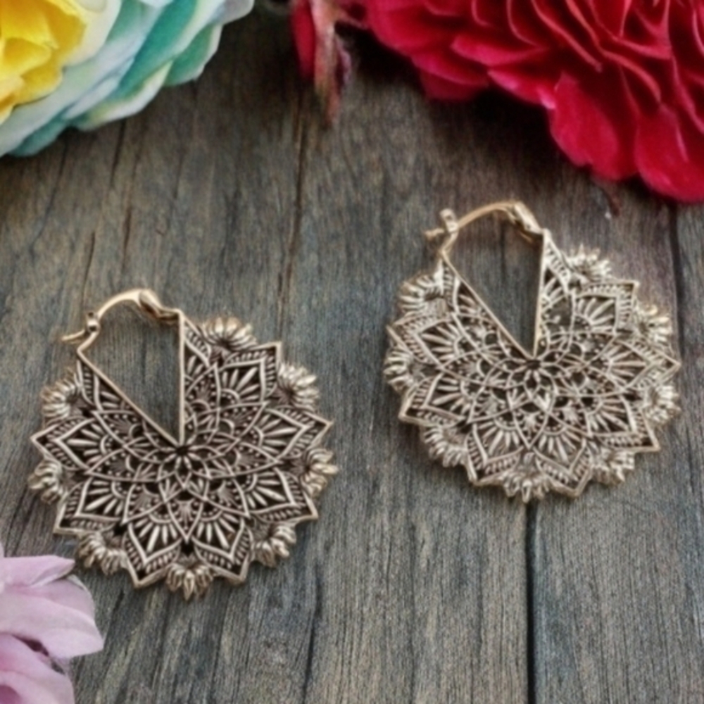 ANTHROPOLOGIE BOHO ANTIQUED MOROCCAN EARRINGS